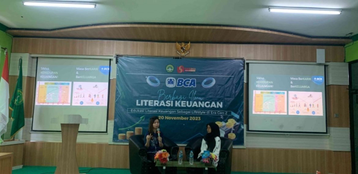 Bekali Gen Z Literasi Keuangan, BEM Unisla Gandeng PT. BCA Surabaya